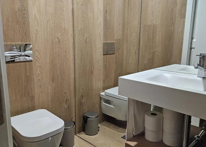 Casa Do Largo Tatil Evi Laundos